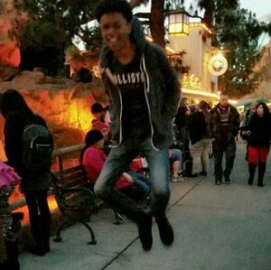 Meet your Posher, Jay